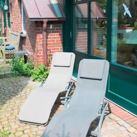 Reetdachhaus In Burhave Dom wakacyjny *